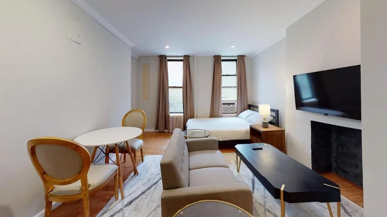 Apartment 403: East Village New York 0*,